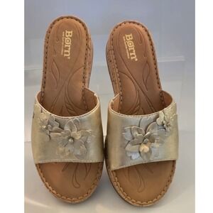 Born Floral Metallic Gold Leather Platform Slide Sandals F01410 Womens 7M